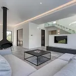 A In For 8 2 Persons With Infinity Pool Only 100 Meters From The Sea Villa