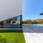 Villa A In For 8 2 Persons With Infinity Pool Only 100 Meters From The Sea Fazana